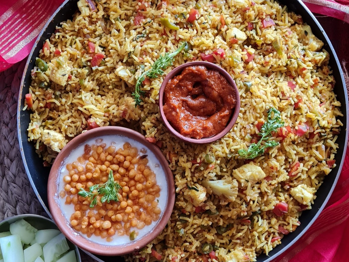 Mumbai Veg Tava&nbsp;Pulao