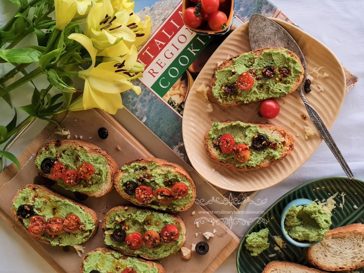 Broccoli Walnut Pesto&nbsp;Crostini